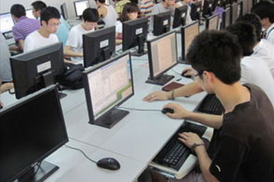 蒼溪嘉陵中等職業(yè)學(xué)校 深耕計(jì)算機(jī)網(wǎng)絡(luò)信息與軟件技術(shù)的創(chuàng)新開發(fā)之路